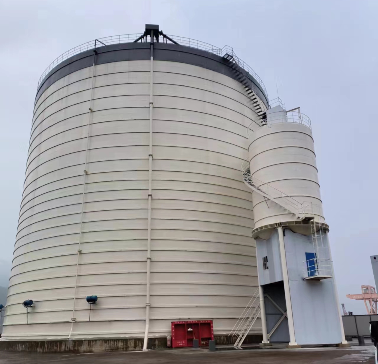 罗甸10万吨水泥钢板库